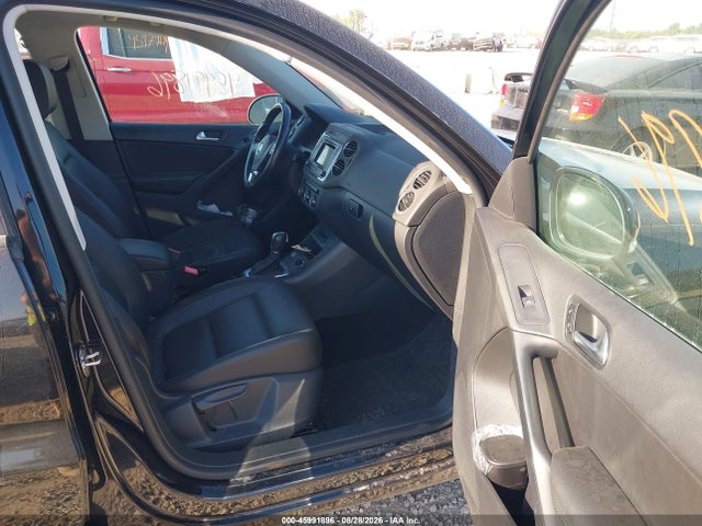 Auction sale of the 2016 Volkswagen Tiguan S, vin: WVGAV7AX3GW541430, lot number: 45991896