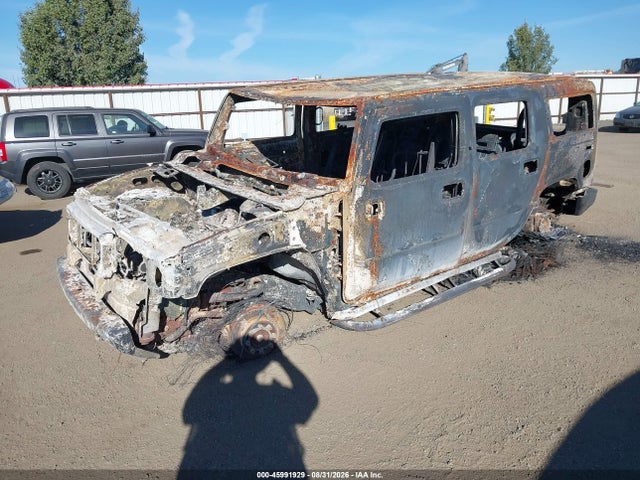 Продажа на аукционе авто 2004 Hummer H2, vin: 5GRGN23U84H106499, номер лота: 45991929