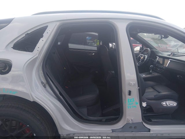 Продаж на аукціоні авто 2021 Porsche Macan Gts, vin: WP1AG2A55MLB51831, номер лоту: 45992006