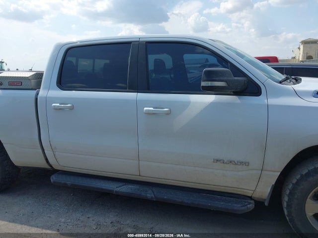 45992014 :رقم المزاد ، 1C6SRFMT1NN409664 vin ، 2022 Ram 1500 Big Horn  4x4 6'4 Box مزاد بيع