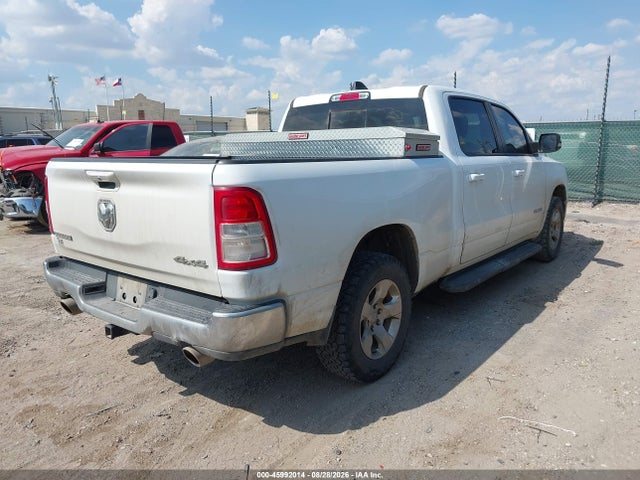 45992014 :رقم المزاد ، 1C6SRFMT1NN409664 vin ، 2022 Ram 1500 Big Horn  4x4 6'4 Box مزاد بيع