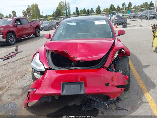 Tesla Model 3 Performance Dual Motor All-wheel Drive 2022 5YJ3E1EC3NF131357 Image 11