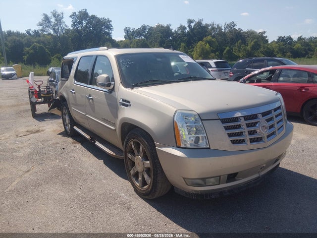Aukcja sprzedaży 2011 Cadillac Escalade Esv Luxury, vin: 1GYS3HEF3BR141360, numer aukcji: 45992030