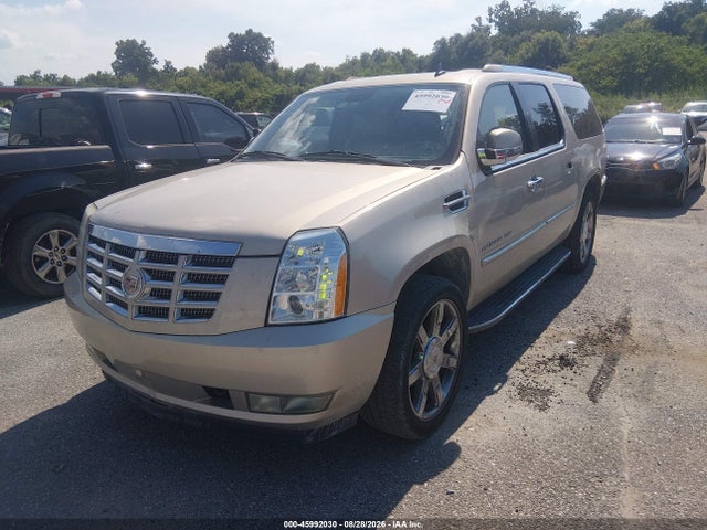 2011 Cadillac Escalade Esv Luxury მანქანა იყიდება აუქციონზე, vin: 1GYS3HEF3BR141360, აუქციონის ნომერი: 45992030