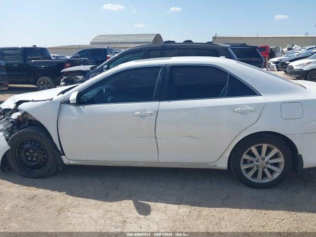 Aukcja sprzedaży 2014 Toyota Camry Xle, vin: 4T4BF1FK5ER379973, numer aukcji: 45992033