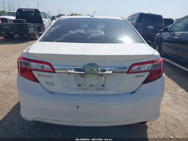 Aukcja sprzedaży 2014 Toyota Camry Xle, vin: 4T4BF1FK5ER379973, numer aukcji: 45992033
