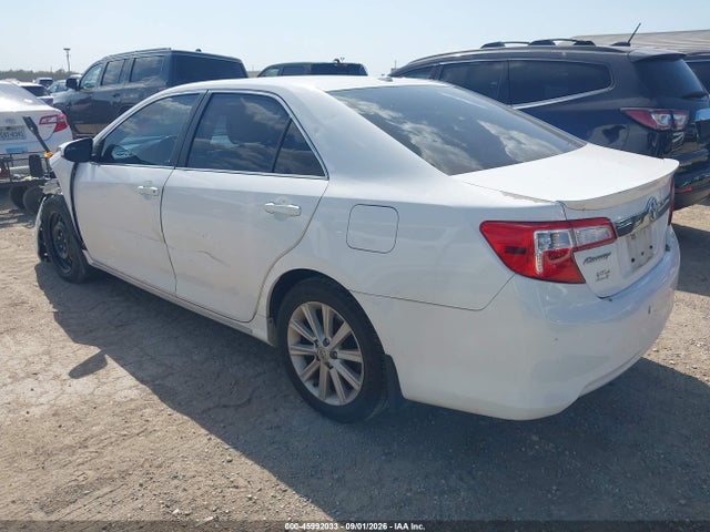 Aukcja sprzedaży 2014 Toyota Camry Xle, vin: 4T4BF1FK5ER379973, numer aukcji: 45992033