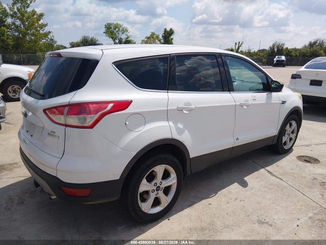 45992039 :رقم المزاد ، 1FMCU0GX8EUC37111 vin ، 2014 Ford Escape Se مزاد بيع