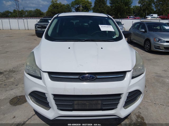 45992039 :رقم المزاد ، 1FMCU0GX8EUC37111 vin ، 2014 Ford Escape Se مزاد بيع