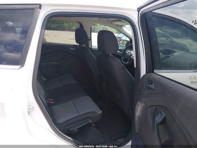 45992039 :رقم المزاد ، 1FMCU0GX8EUC37111 vin ، 2014 Ford Escape Se مزاد بيع