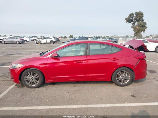 2018 Hyundai Elantra Sel მანქანა იყიდება აუქციონზე, vin: 5NPD84LF9JH247183, აუქციონის ნომერი: 45992082