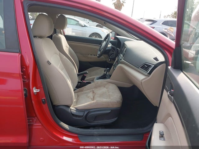 2018 Hyundai Elantra Sel მანქანა იყიდება აუქციონზე, vin: 5NPD84LF9JH247183, აუქციონის ნომერი: 45992082