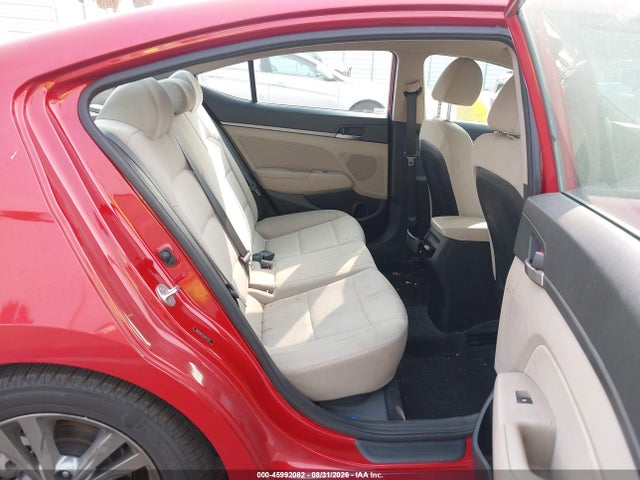 2018 Hyundai Elantra Sel მანქანა იყიდება აუქციონზე, vin: 5NPD84LF9JH247183, აუქციონის ნომერი: 45992082