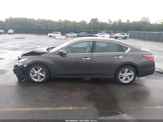 2015 Nissan Altima 2.5 Sv მანქანა იყიდება აუქციონზე, vin: 1N4AL3AP2FC159317, აუქციონის ნომერი: 45992086