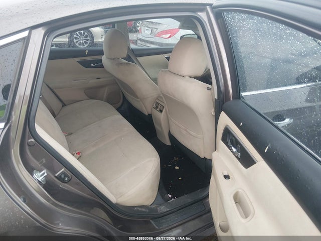 2015 Nissan Altima 2.5 Sv მანქანა იყიდება აუქციონზე, vin: 1N4AL3AP2FC159317, აუქციონის ნომერი: 45992086