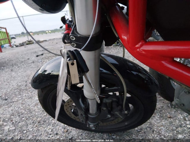 Продажа на аукционе авто 2007 Ducati Monster 695, vin: ZDM1RADM87B100184, номер лота: 45992090