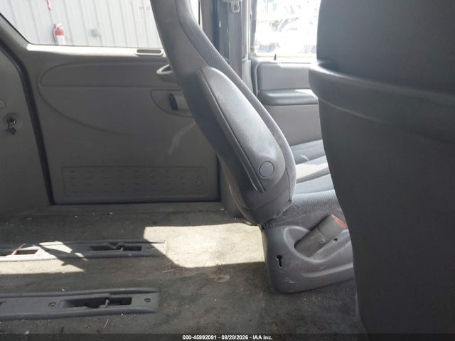2003 Dodge Grand Caravan Se მანქანა იყიდება აუქციონზე, vin: 1D4GP24343B106893, აუქციონის ნომერი: 45992091