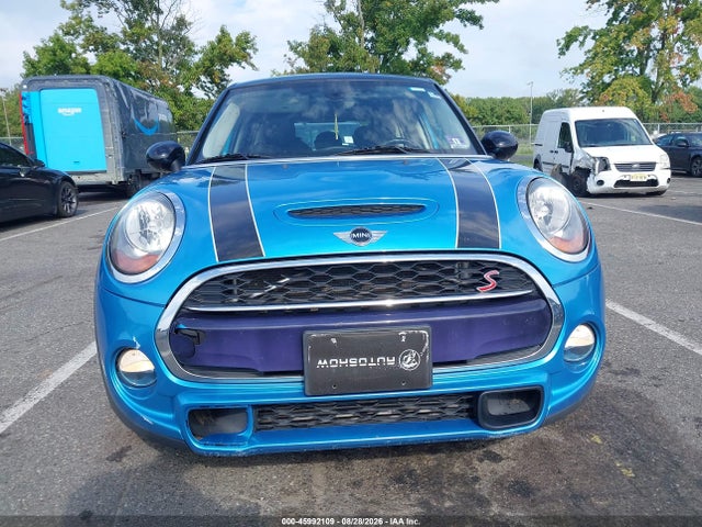2015 Mini Hardtop Cooper S მანქანა იყიდება აუქციონზე, vin: WMWXU3C56F2B58318, აუქციონის ნომერი: 45992109