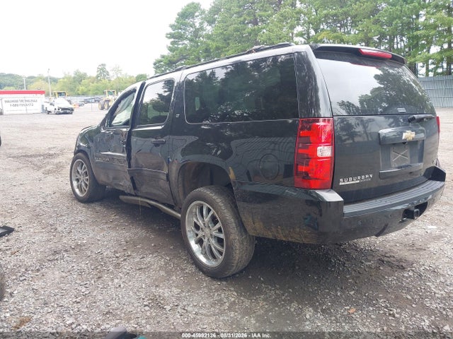 45992136 :رقم المزاد ، 1GNSKJE32BR294907 vin ، 2011 Chevrolet Suburban 1500 Lt1 مزاد بيع