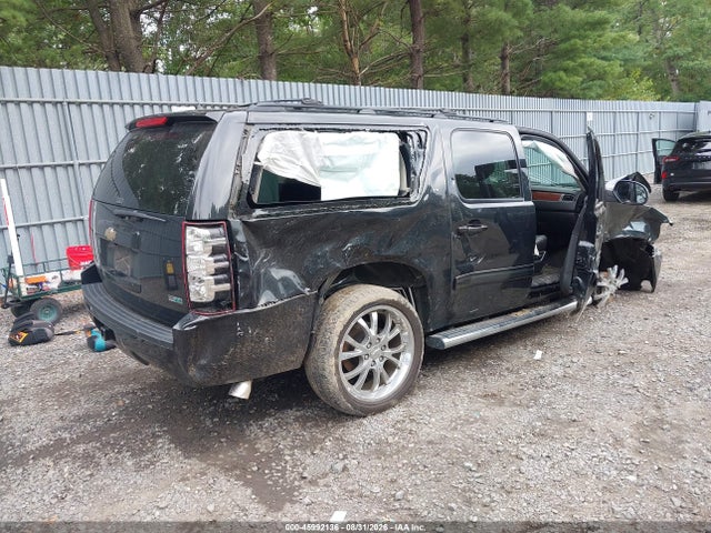45992136 :رقم المزاد ، 1GNSKJE32BR294907 vin ، 2011 Chevrolet Suburban 1500 Lt1 مزاد بيع
