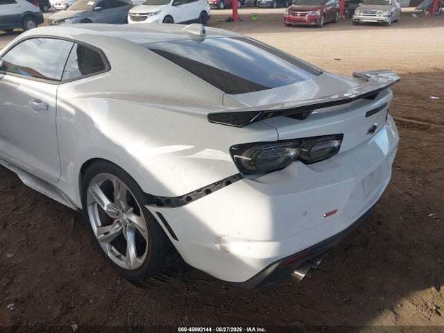Продажа на аукционе авто 2023 Chevrolet Camaro, vin: 1G1FH1R73P0101335, номер лота: 45992144
