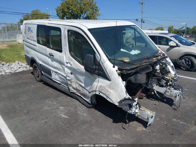 45992154 :رقم المزاد ، 1FTNR1ZM7FKA56280 vin ، 2015 Ford Transit-250 مزاد بيع