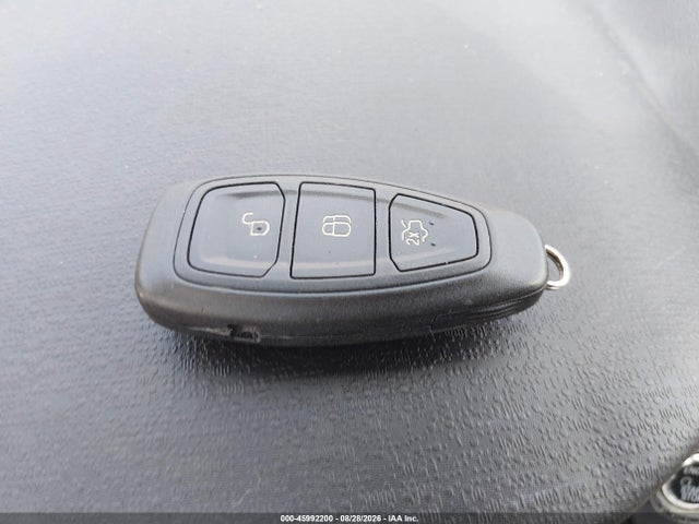 45992200 :رقم المزاد ، 3FADP4FJ4EM139787 vin ، 2014 Ford Fiesta Titanium مزاد بيع