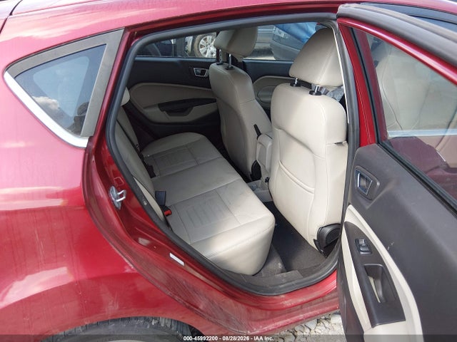 45992200 :رقم المزاد ، 3FADP4FJ4EM139787 vin ، 2014 Ford Fiesta Titanium مزاد بيع