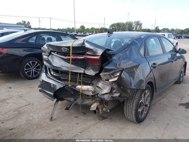 Aukcja sprzedaży 2019 Kia Forte Lxs, vin: 3KPF24AD2KE126755, numer aukcji: 45992206
