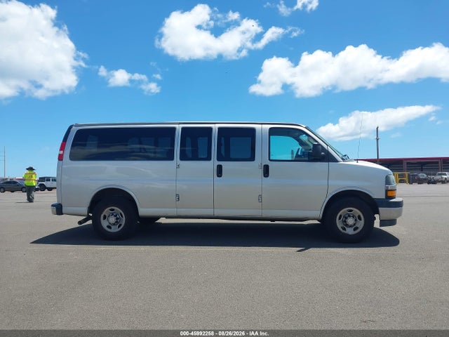 Chevrolet Express 3500 Lt 2018 1GAZGPFGXJ1299811 Image 18