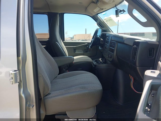 Chevrolet Express 3500 Lt 2018 1GAZGPFGXJ1299811 Image 5
