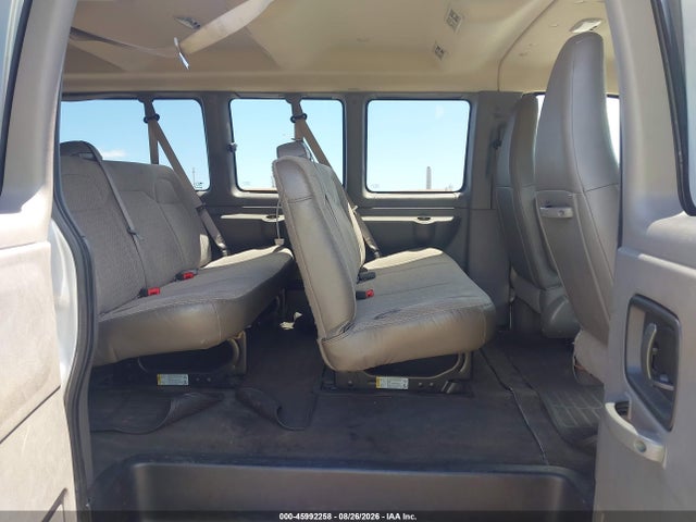 Chevrolet Express 3500 Lt 2018 1GAZGPFGXJ1299811 Image 8
