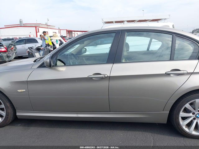 Продаж на аукціоні авто 2011 Bmw 328i, vin: WBAPH5G50BNM79545, номер лоту: 45992263