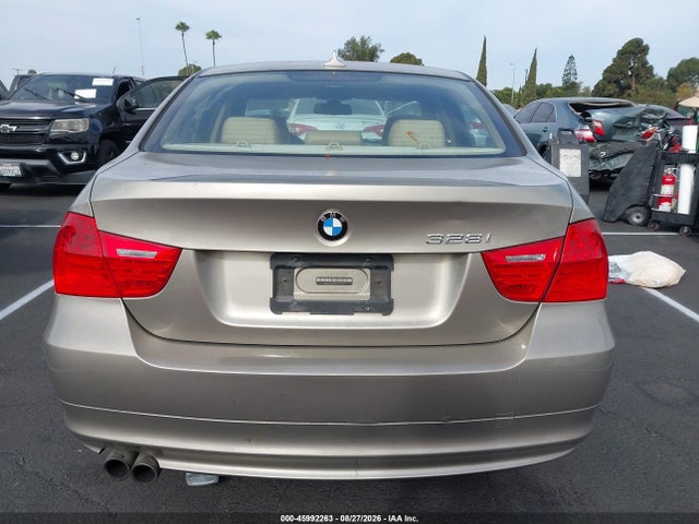 Продаж на аукціоні авто 2011 Bmw 328i, vin: WBAPH5G50BNM79545, номер лоту: 45992263