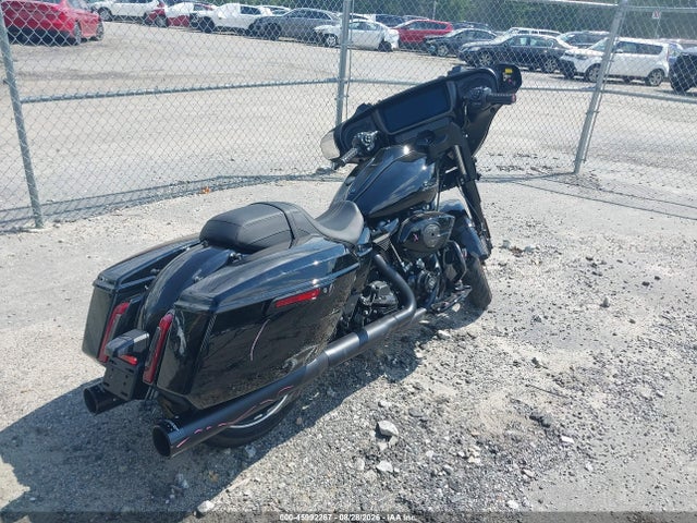 Harley-Davidson FLHX 2025 1HD1KB718SB609657 Image 4