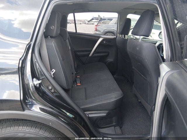 45992290 :رقم المزاد ، JTMRJREV0GD009183 vin ، 2016 Toyota Rav4 Hybrid Xle مزاد بيع
