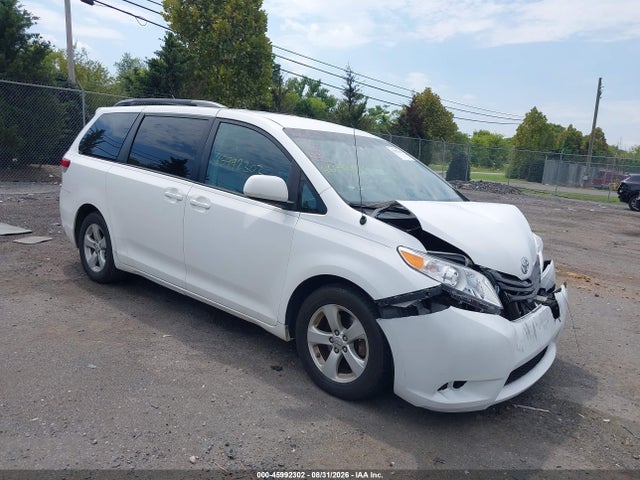 Aukcja sprzedaży 2011 Toyota Sienna Le V6, vin: 5TDKK3DC5BS142417, numer aukcji: 45992302