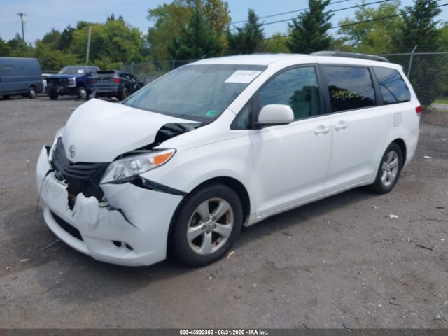 Aukcja sprzedaży 2011 Toyota Sienna Le V6, vin: 5TDKK3DC5BS142417, numer aukcji: 45992302