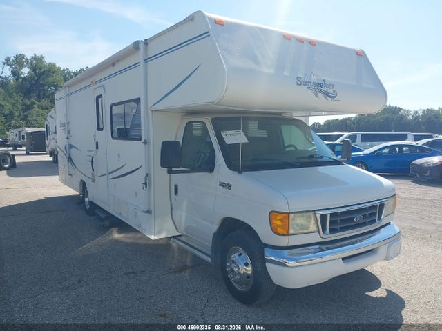 Продаж на аукціоні авто 2003 Ford E-450 Cutaway Standard, vin: 1FDXE45S63HB25877, номер лоту: 45992335