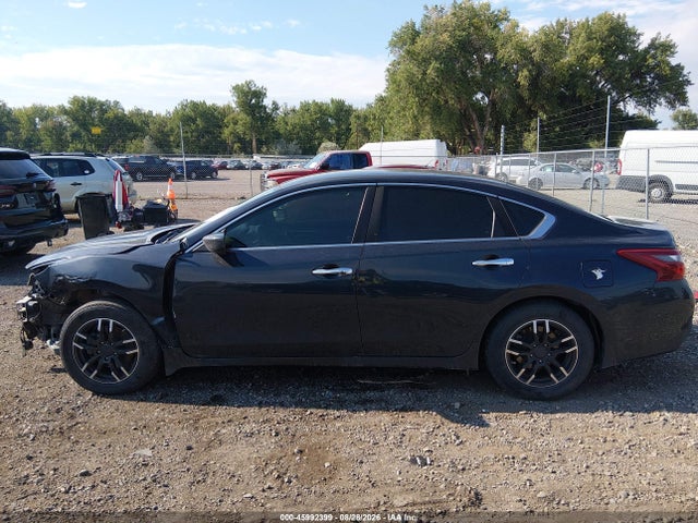 Продаж на аукціоні авто 2018 Nissan Altima 2.5 S, vin: 1N4AL3AP5JC227005, номер лоту: 45992399