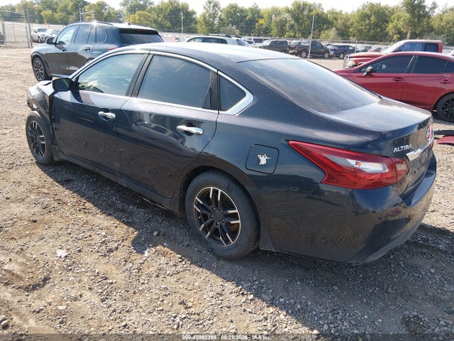 Продаж на аукціоні авто 2018 Nissan Altima 2.5 S, vin: 1N4AL3AP5JC227005, номер лоту: 45992399