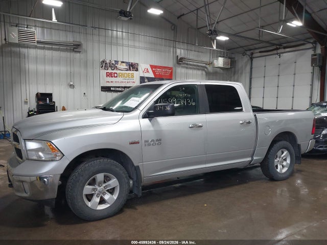 2016 Ram 1500 Slt მანქანა იყიდება აუქციონზე, vin: 1C6RR7LT5GS327656, აუქციონის ნომერი: 45992436