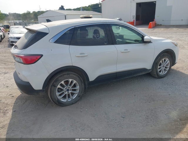 1FMCU9G65LUA86236 Ford ESCAPE SE