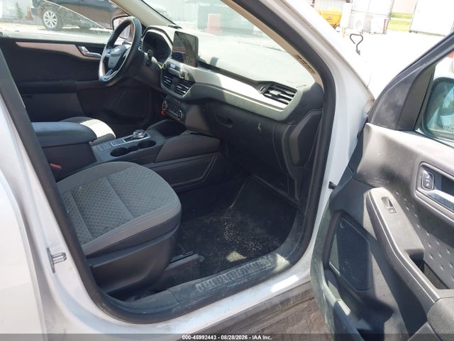 1FMCU9G65LUA86236 Ford ESCAPE SE