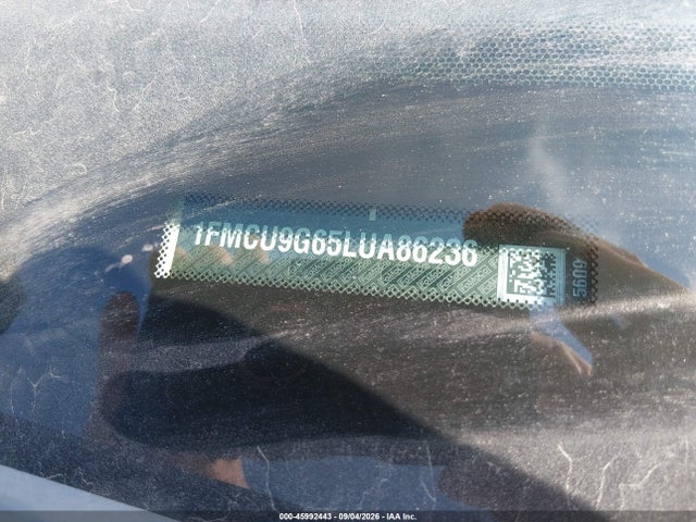 1FMCU9G65LUA86236 Ford ESCAPE SE