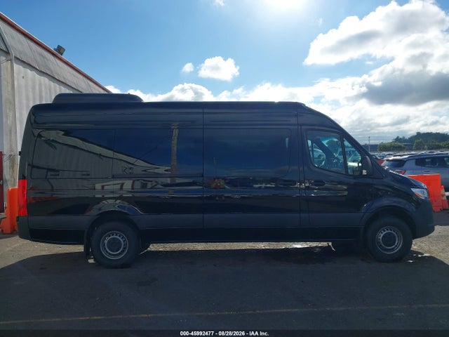 45992477 :رقم المزاد ، W1Z4KGHY0TT615088 vin ، 2026 Mercedes-benz Sprinter 2500 High Roof 4-cyl Diesel مزاد بيع