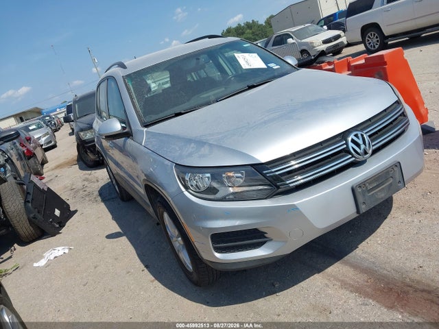 45992513 :رقم المزاد ، WVGAV7AX7FW562568 vin ، 2015 Volkswagen Tiguan S مزاد بيع