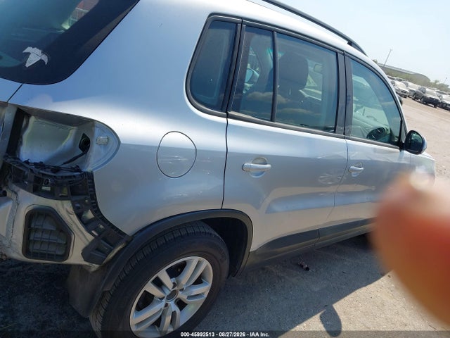 Продаж на аукціоні авто 2015 Volkswagen Tiguan S, vin: WVGAV7AX7FW562568, номер лоту: 45992513