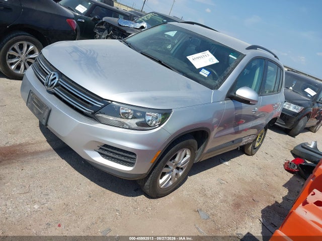 Продаж на аукціоні авто 2015 Volkswagen Tiguan S, vin: WVGAV7AX7FW562568, номер лоту: 45992513