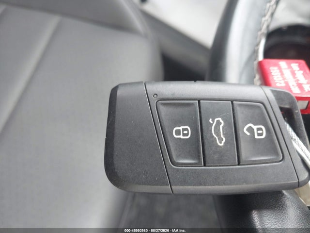 Продаж на аукціоні авто 2021 Volkswagen Jetta 1.4t R-line/1.4t Se/s, vin: 3VWC57BU8MM069185, номер лоту: 45992560
